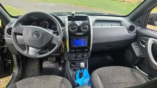 RENAULT-DUSTER-2017