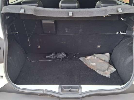 RENAULT-KWID-1.0 12V SCE FLEX INTENSE MANUAL RENAULT-KWID-2021