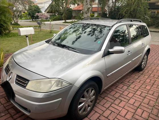 RENAULT MEGANE 1.6 DYNAMIQUE GRAND TOUR 16V FLEX 4P MANUAL