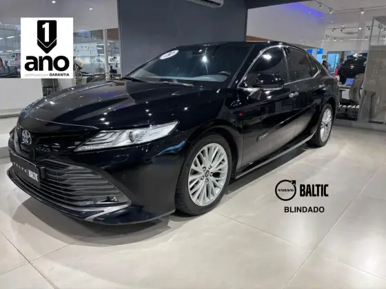 TOYOTA CAMRY 3.5 XLE V6 24V GASOLINA 4P AUTOMÁTICO TOYOTA CAMRY 3.5 XLE V6 24V GASOLINA 4P AUTOMÁTICO