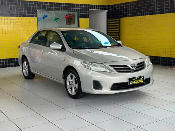TOYOTA COROLLA 1.8 GLI 16V FLEX 4P AUTOMÁTICO