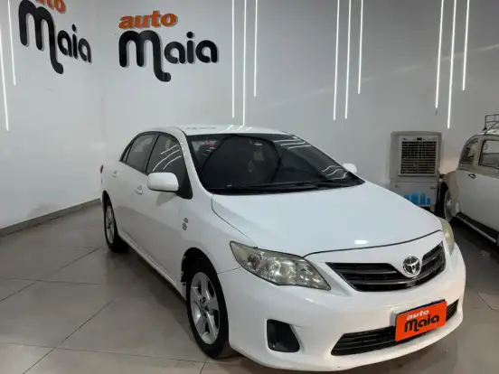TOYOTA-COROLLA-2013