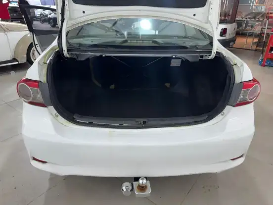TOYOTA-COROLLA-2013