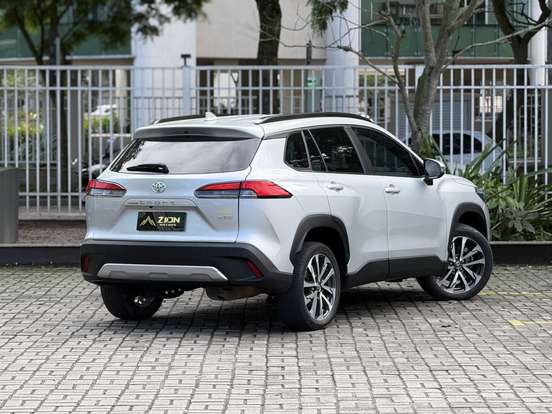 TOYOTA-COROLLA CROSS-2023