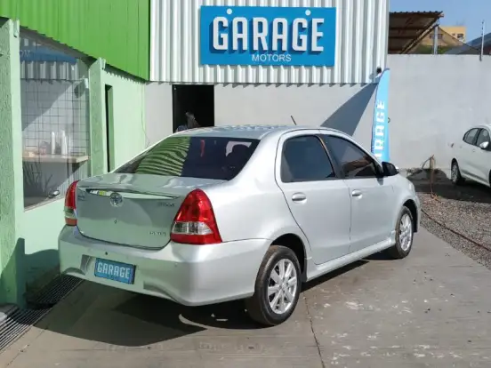 TOYOTA-ETIOS-1.5 XLS 16V FLEX 4P AUTOMÁTICO TOYOTA-ETIOS-2017