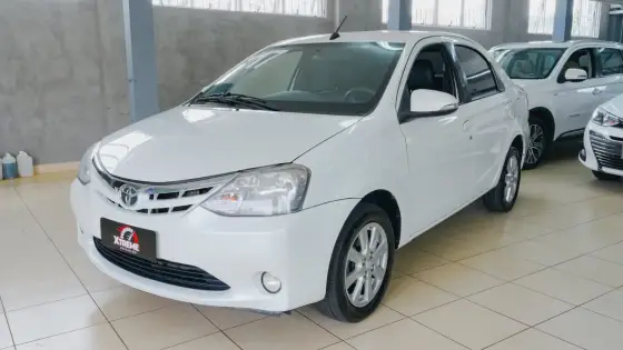 TOYOTA ETIOS 1.5 XLS 16V FLEX 4P AUTOMÁTICO