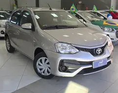 TOYOTA ETIOS 1.5 XS 16V FLEX 4P AUTOMÁTICO TOYOTA ETIOS 1.5 XS 16V FLEX 4P AUTOMÁTICO