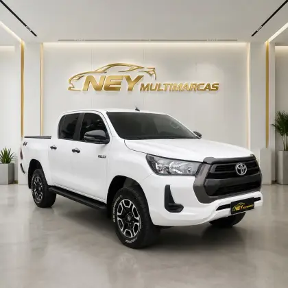 TOYOTA HILUX 2.8 D-4D TURBO DIESEL CD POWER PACK 4X4 MANUAL TOYOTA HILUX 2.8 D-4D TURBO DIESEL CD POWER PACK 4X4 MANUAL
