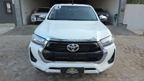 TOYOTA-HILUX-2.8 D-4D TURBO DIESEL CD SRV 4X4 AUTOMÁTICO TOYOTA-HILUX-2021