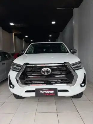 TOYOTA-HILUX-2016