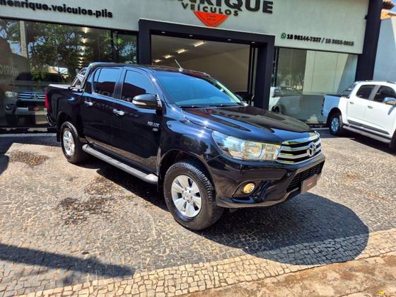 TOYOTA HILUX 2.7 SR 4X2 CD 16V FLEX 4P AUTOMÁTICO
