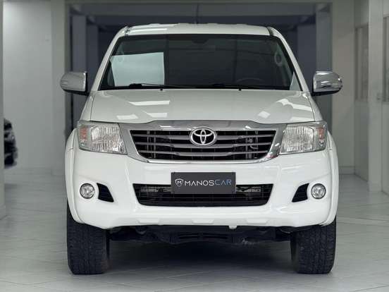 TOYOTA-HILUX-2.7 SRV 4X4 CD 16V FLEX 4P AUTOMÁTICO TOYOTA-HILUX-2015