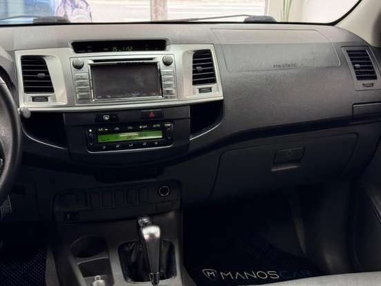 TOYOTA-HILUX-2.7 SRV 4X4 CD 16V FLEX 4P AUTOMÁTICO TOYOTA-HILUX-2015