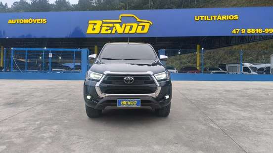 TOYOTA-HILUX-2.8 D-4D TURBO DIESEL CD SRX 4X4 AUTOMÁTICO TOYOTA-HILUX-2021