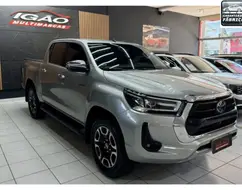 TOYOTA HILUX 2.8 D-4D TURBO DIESEL CD SRX LIMITED 4X4 AUTOMÁTICO TOYOTA HILUX 2.8 D-4D TURBO DIESEL CD SRX LIMITED 4X4 AUTOMÁTICO