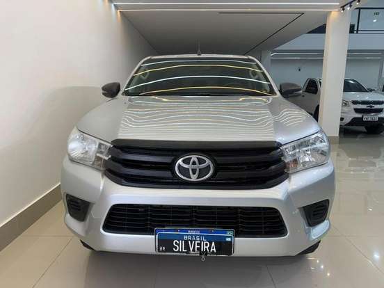 TOYOTA-HILUX-2.8 SR 4X4 CD 16V DIESEL 4P AUTOMÁTICO TOYOTA-HILUX-2019