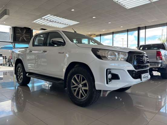 TOYOTA-HILUX-2.8 SRV 4X4 CD 16V DIESEL 4P AUTOMÁTICO TOYOTA-HILUX-2019