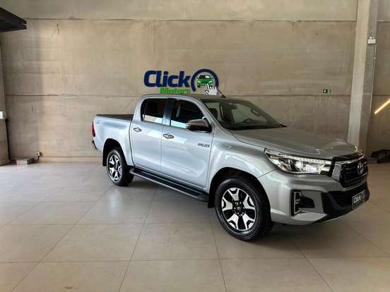 TOYOTA-HILUX-2020