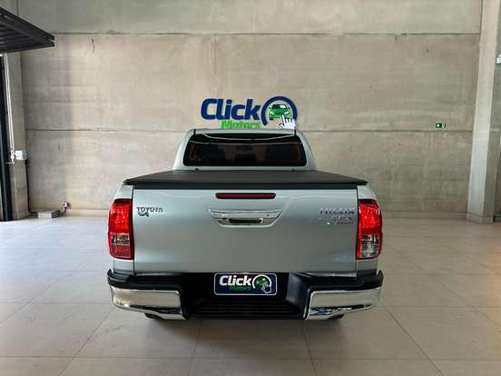 TOYOTA-HILUX-2020