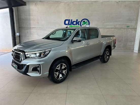 TOYOTA-HILUX-2020