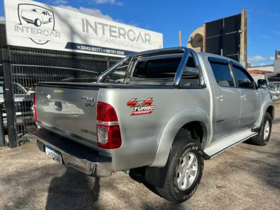 TOYOTA-HILUX-3.0 SRV 4X4 CD 16V TURBO INTERCOOLER DIESEL 4P AUTOMÁTICO TOYOTA-HILUX-2014