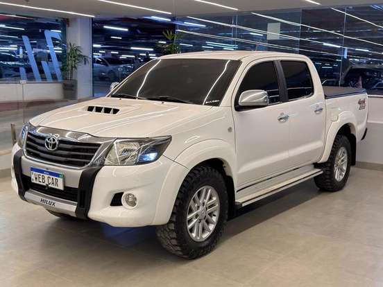TOYOTA-HILUX-3.0 SR 4X4 CD 16V TURBO INTERCOOLER DIESEL 4P AUTOMÁTICO TOYOTA-HILUX-2014