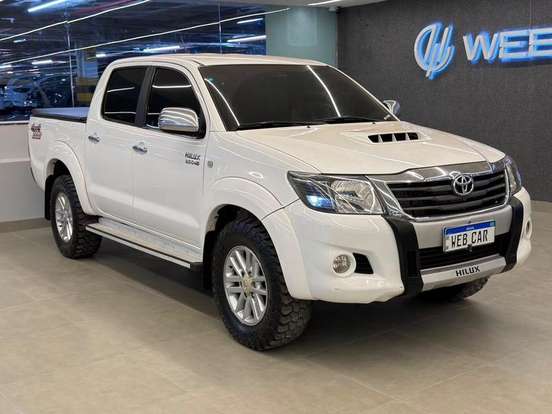 TOYOTA-HILUX-3.0 SR 4X4 CD 16V TURBO INTERCOOLER DIESEL 4P AUTOMÁTICO TOYOTA-HILUX-2014