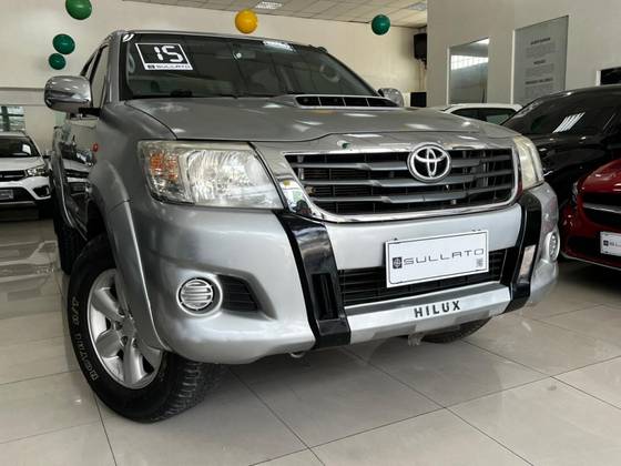 TOYOTA HILUX 3.0 STD 4X4 CD 16V TURBO INTERCOOLER DIESEL 4P MANUAL