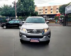 TOYOTA HILUX SW4 2.7 SR 4X2 16V FLEX 4P AUTOMÁTICO TOYOTA HILUX SW4 2.7 SR 4X2 16V FLEX 4P AUTOMÁTICO