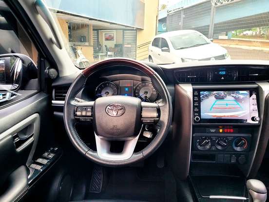 TOYOTA-HILUX SW4-2.7 SR 4X2 16V FLEX 4P AUTOMÁTICO TOYOTA-HILUX SW4-2020