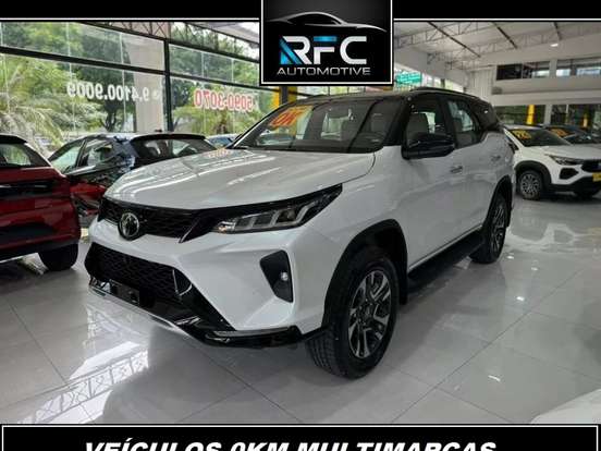 TOYOTA-HILUX SW4-2.8 D-4D TURBO DIESEL DIAMOND 7L 4X4 AUTOMÁTICO TOYOTA-HILUX SW4-2026
