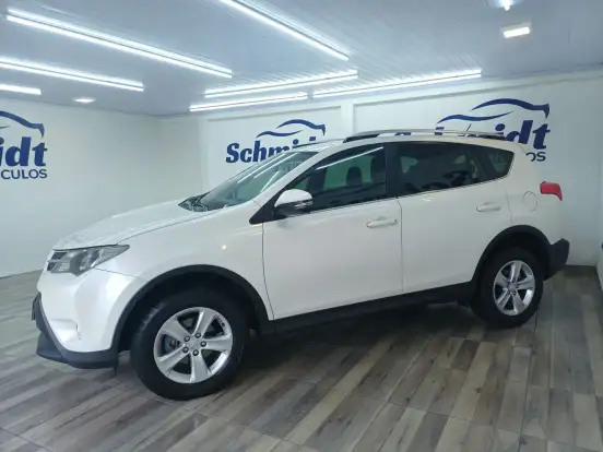 TOYOTA-RAV4-2013