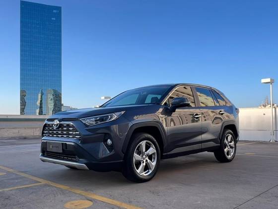 TOYOTA RAV4 2.5 VVT-IE HYBRID S CONNECT AWD CVT