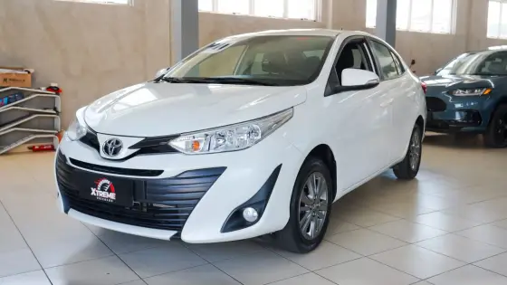 TOYOTA YARIS 1.5 16V FLEX SEDAN XL PLUS CONNECT MULTIDRIVE TOYOTA YARIS 1.5 16V FLEX SEDAN XL PLUS CONNECT MULTIDRIVE