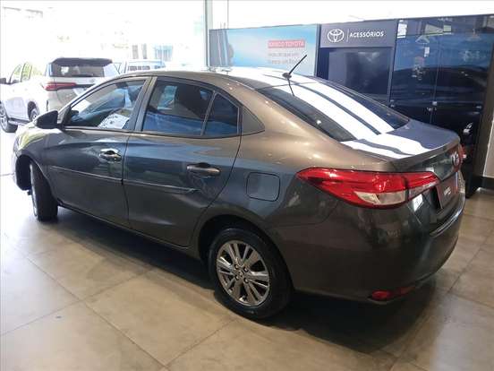 TOYOTA-YARIS-1.5 16V FLEX SEDAN XL LIVE MULTIDRIVE TOYOTA-YARIS-2021