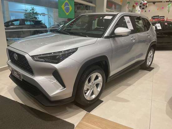TOYOTA-YARIS CROSS-2026