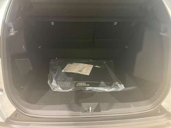 TOYOTA-YARIS CROSS-2026