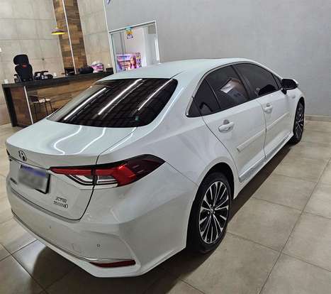 TOYOTA-COROLLA-2023