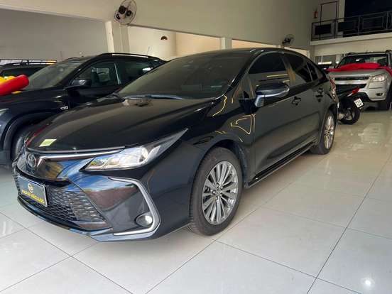 TOYOTA-COROLLA-2024