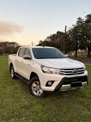 TOYOTA HILUX 2.8 SRV 4X4 CD 16V DIESEL 4P AUTOMÁTICO