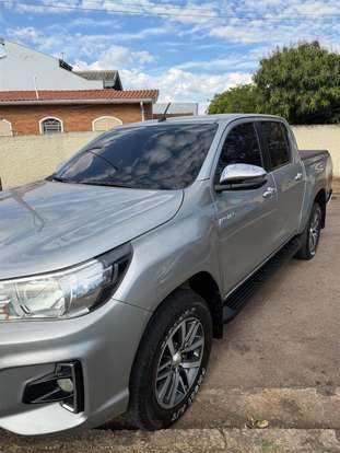 TOYOTA-HILUX-2.8 SRV 4X4 CD 16V DIESEL 4P AUTOMÁTICO TOYOTA-HILUX-2019