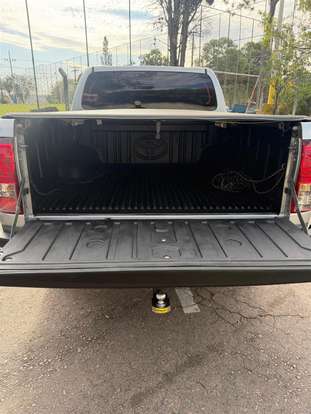 TOYOTA-HILUX-2.8 SRV 4X4 CD 16V DIESEL 4P AUTOMÁTICO TOYOTA-HILUX-2019