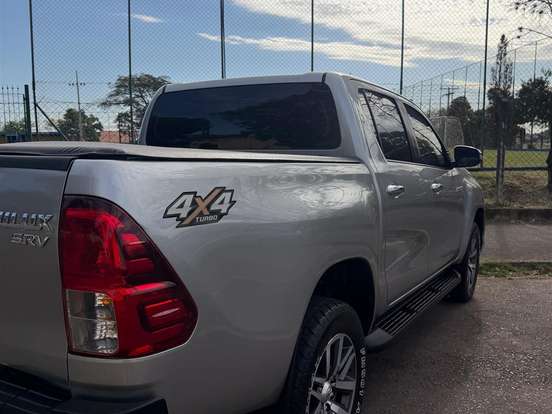 TOYOTA-HILUX-2.8 SRV 4X4 CD 16V DIESEL 4P AUTOMÁTICO TOYOTA-HILUX-2019