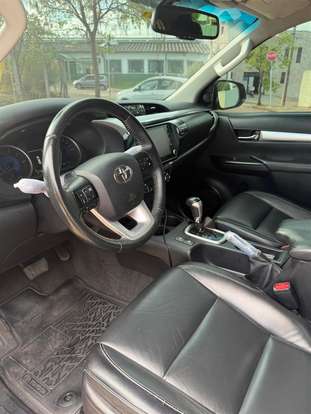 TOYOTA-HILUX-2.8 SRV 4X4 CD 16V DIESEL 4P AUTOMÁTICO TOYOTA-HILUX-2019