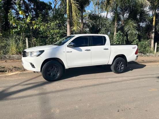 TOYOTA-HILUX-2.8 STD 4X4 CD 16V DIESEL 4P MANUAL TOYOTA-HILUX-2018