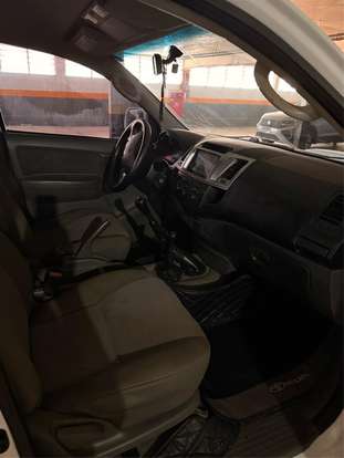 TOYOTA-HILUX-2015