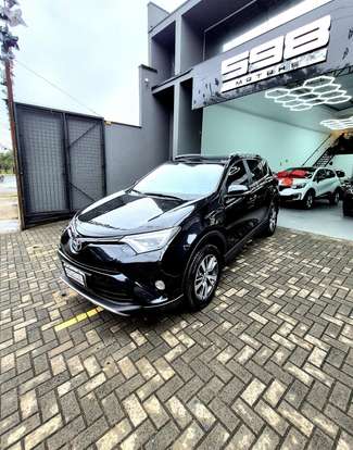 TOYOTA-RAV4-2018