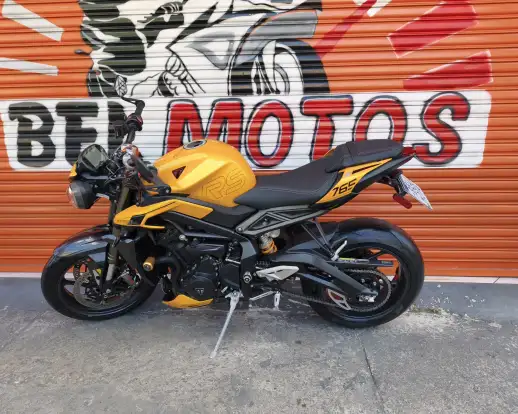 TRIUMPH-STREET TRIPLE RS ABS-2025