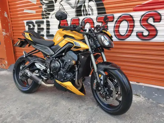 TRIUMPH-STREET TRIPLE RS ABS TRIUMPH-STREET TRIPLE RS ABS-2025