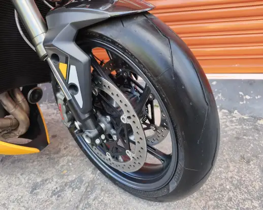 TRIUMPH-STREET TRIPLE RS ABS-2025
